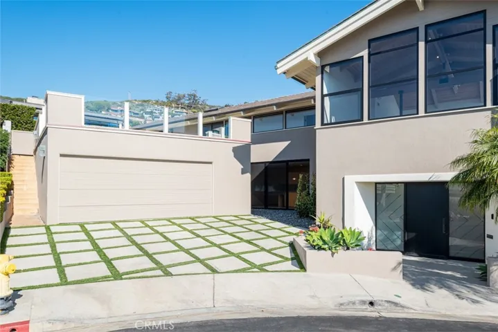 810 Emerald Bay, Laguna Beach, California 92651