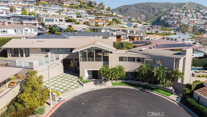 810 Emerald Bay, Laguna Beach, California 92651