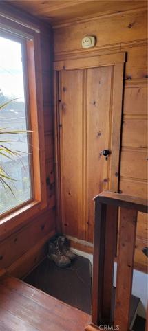Closet door