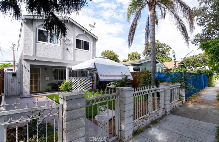 1515 W Summit Street, Long Beach, California 90810