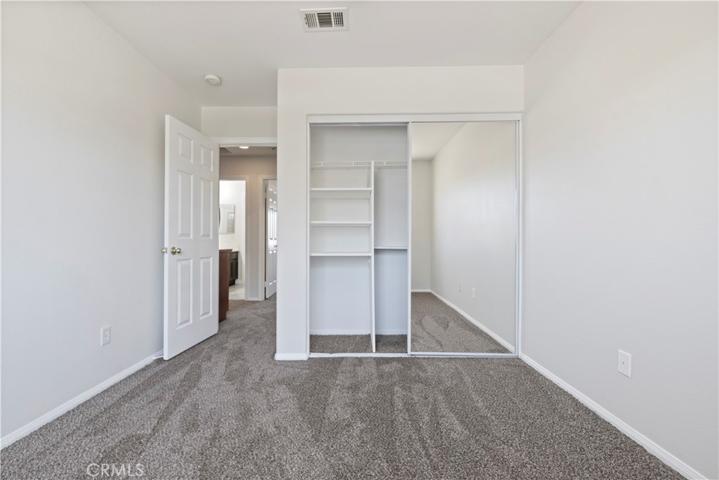 14248 Dry Creek Street, Hesperia, California 92345