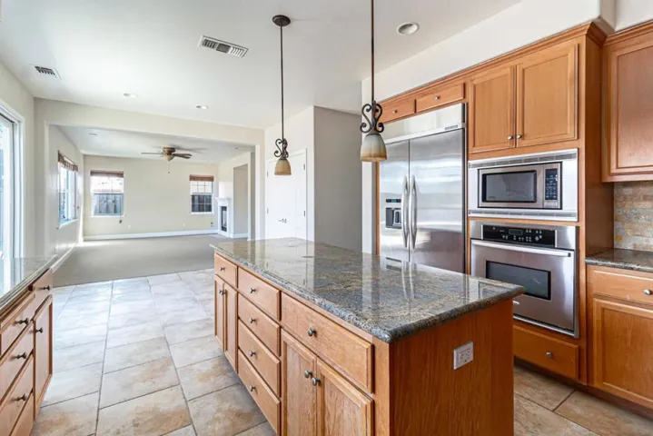 5612 Banteer Way, Antioch, California 94531