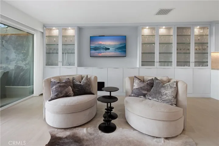 Lounge area