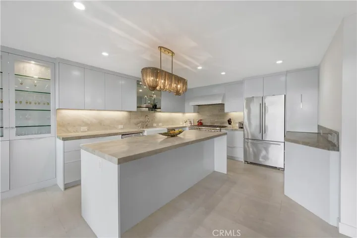 324 Otero, Newport Beach, California 92660