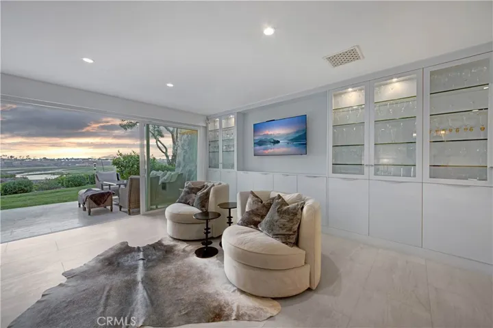 324 Otero, Newport Beach, California 92660