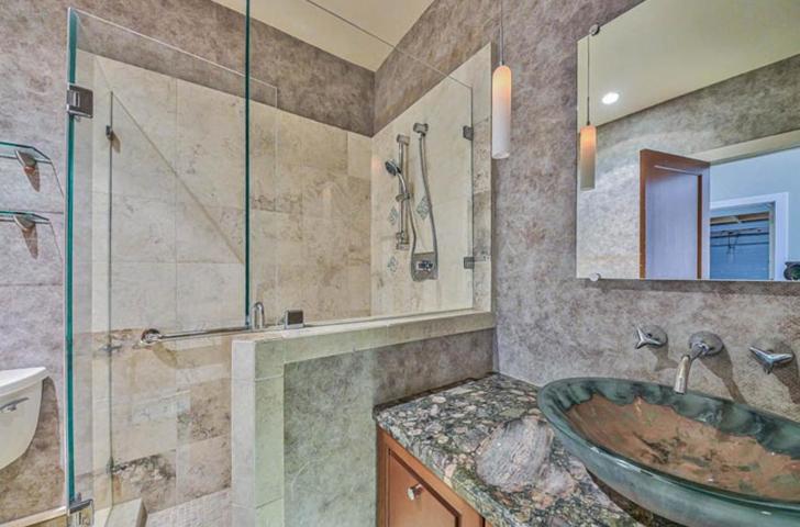 Full bath next to bedroom/office