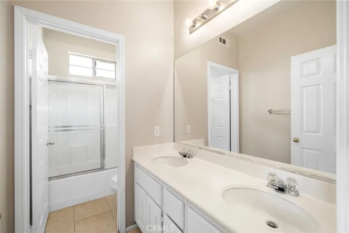 33026 Adelante, Temecula, California 92592