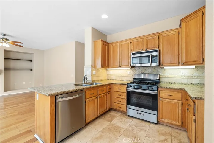 33026 Adelante, Temecula, California 92592
