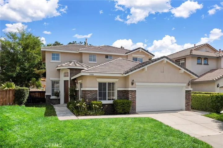 33026 Adelante, Temecula, California 92592