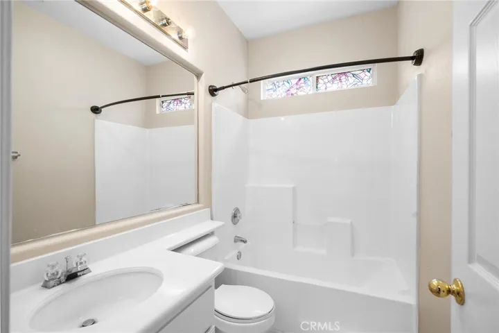 33026 Adelante, Temecula, California 92592