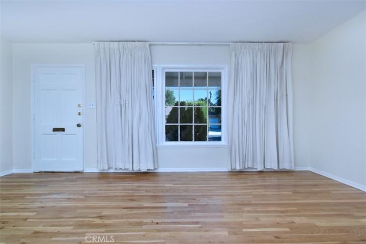 10434 Califa Street, North Hollywood, California 91601