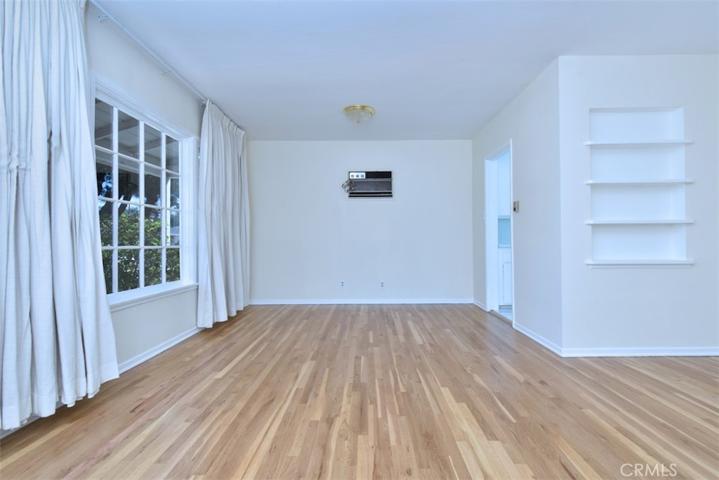10434 Califa Street, North Hollywood, California 91601