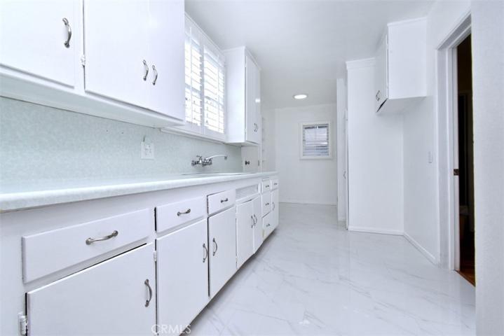 10434 Califa Street, North Hollywood, California 91601