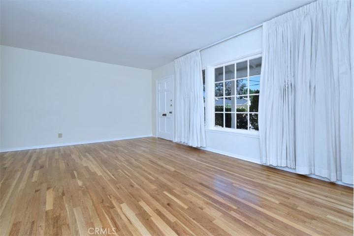 10434 Califa Street, North Hollywood, California 91601