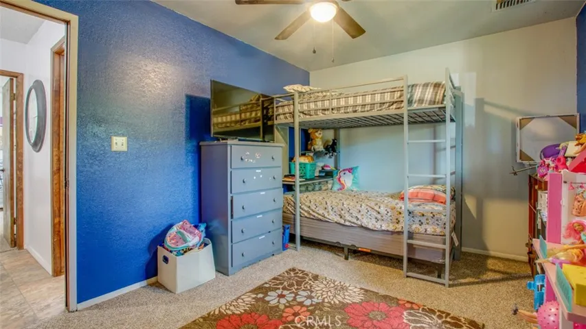 535 Cholla Road, Pinon Hills, California 92372
