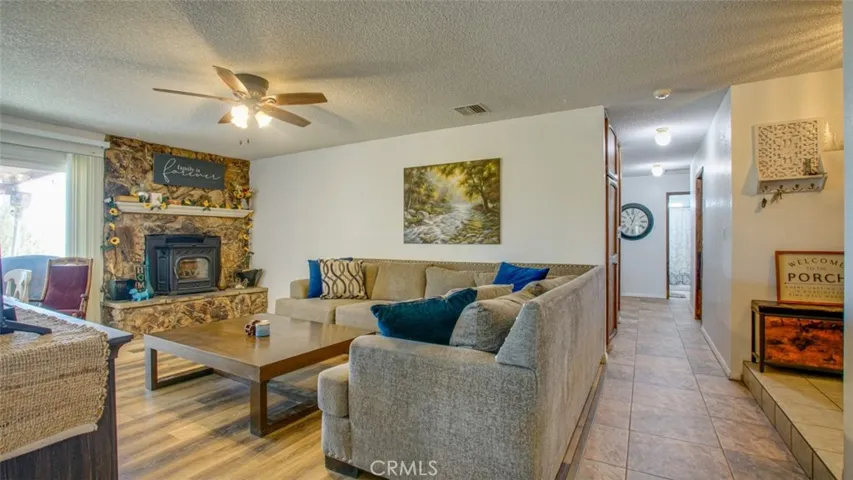 535 Cholla Road, Pinon Hills, California 92372