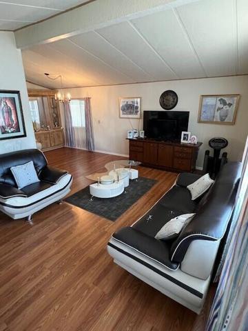 living room enter#3