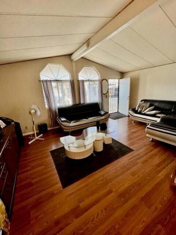 Living room enter#2