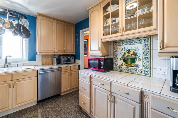 171 San Carlos Street, San Francisco, California 94110