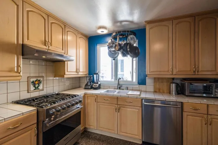171 San Carlos Street, San Francisco, California 94110