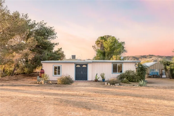 56822 Lilac Lane, Landers, California 92285