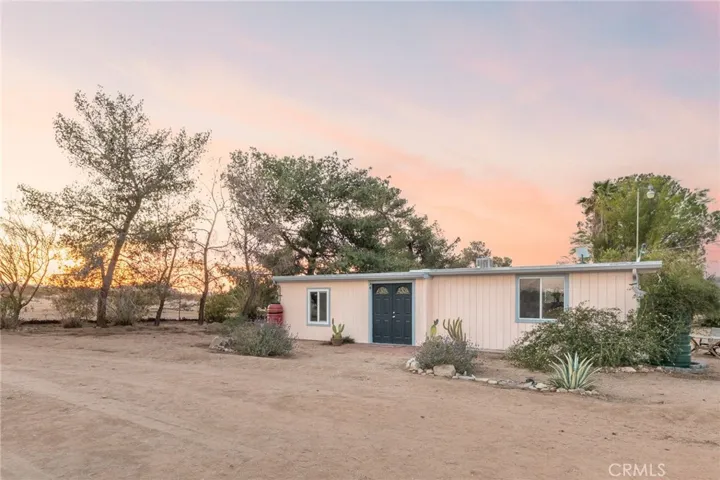 56822 Lilac Lane, Landers, California 92285