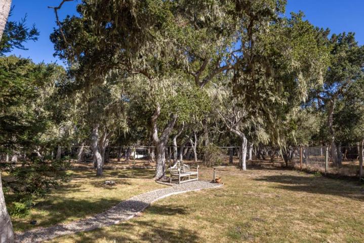 2832 Paradise Park Road, Pebble Beach, California 93953
