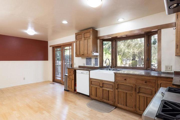 2832 Paradise Park Road, Pebble Beach, California 93953