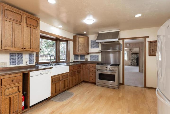 2832 Paradise Park Road, Pebble Beach, California 93953