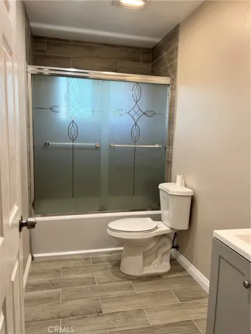 861 Joann Street Unit B, Costa Mesa, California 92627
