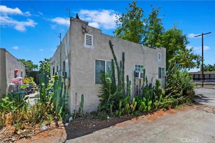 2347 N E Street, San Bernardino, California 92405