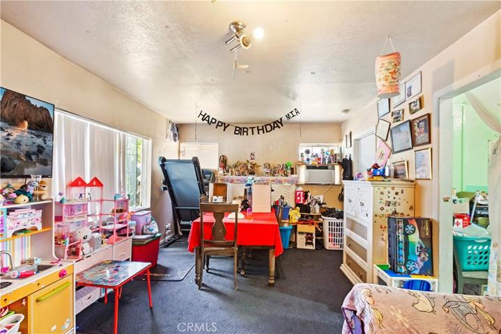 2347 N E Street, San Bernardino, California 92405
