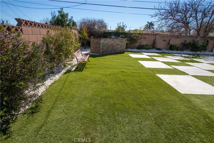 24112 Mobile Street, West Hills, California 91307