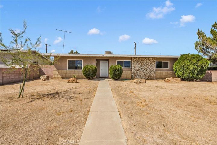 2181 Orange Street, Rosamond, California 93560