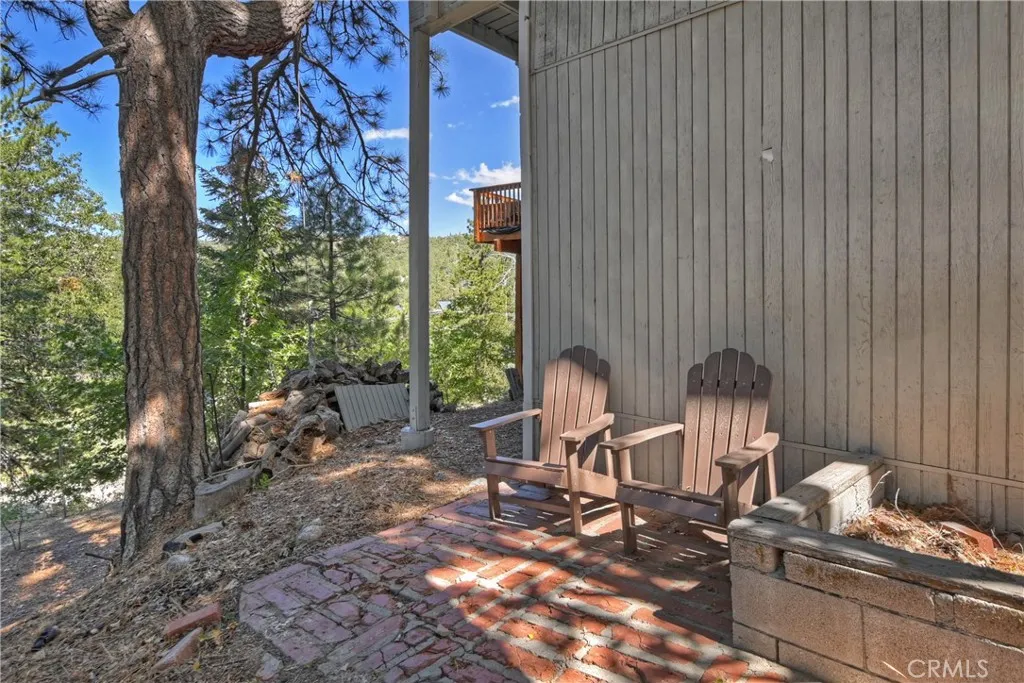 33026 Donner Lane, Arrowbear, California 92382 home-pic-24