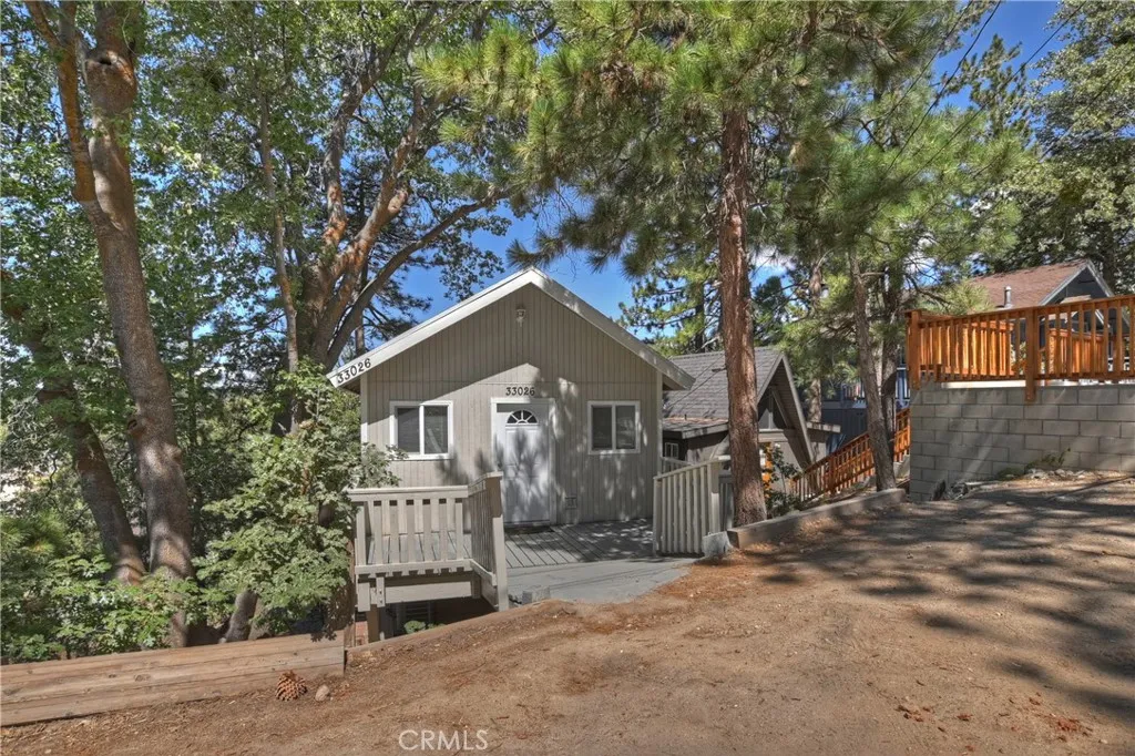 33026 Donner Lane, Arrowbear, California 92382 home-pic-28
