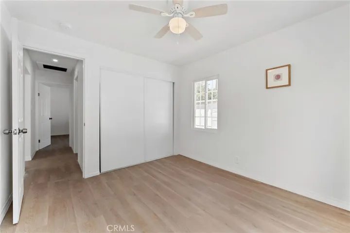 bedroom back unit
