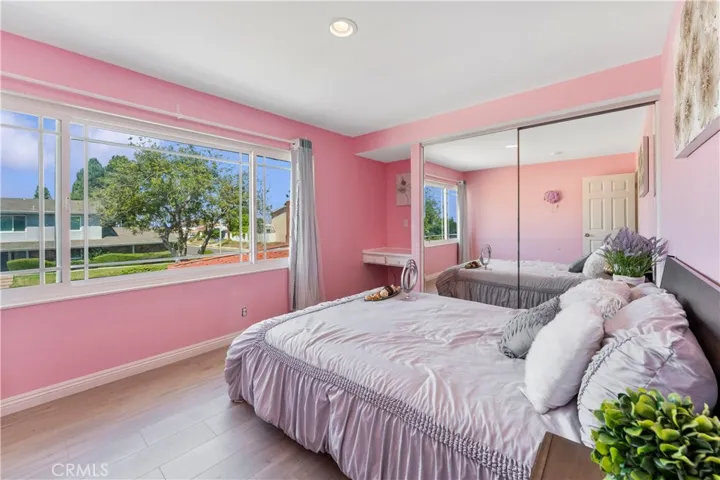 28502 Lomo Drive, Rancho Palos Verdes, California 90275