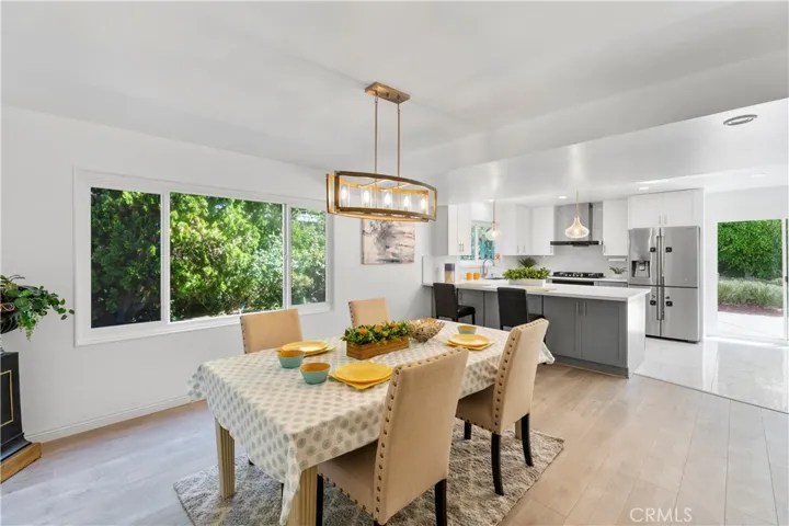 28502 Lomo Drive, Rancho Palos Verdes, California 90275