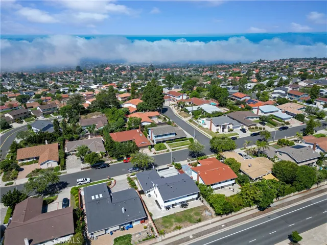 28502 Lomo Drive, Rancho Palos Verdes, California 90275