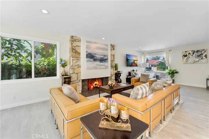 28502 Lomo Drive, Rancho Palos Verdes, California 90275