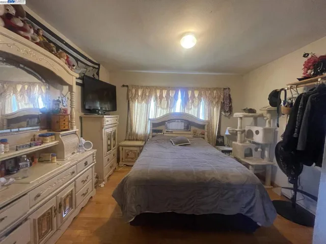 1038 72nd Ave, Oakland, California 94621