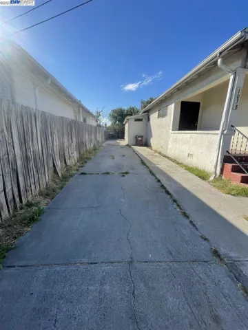 1038 72nd Ave, Oakland, California 94621