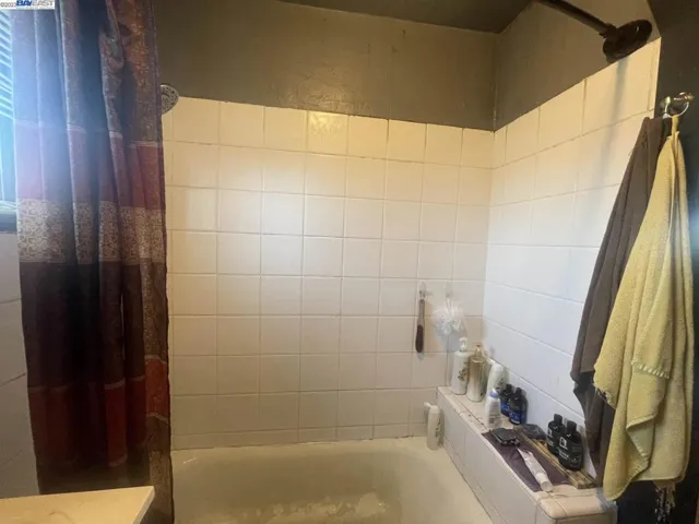 1038 72nd Ave, Oakland, California 94621