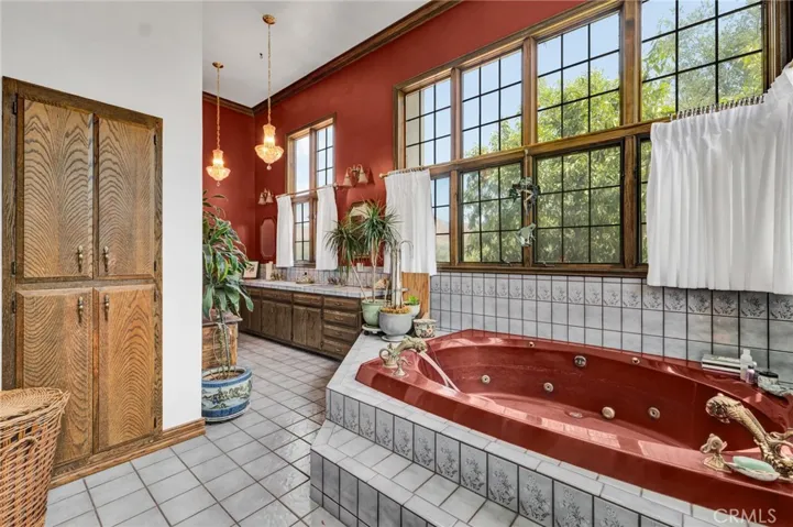 30116 Mulholland, Agoura, California 91301