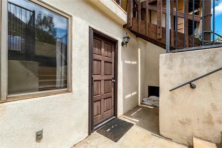 30116 Mulholland, Agoura, California 91301