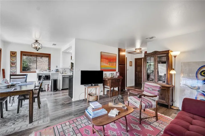 30116 Mulholland, Agoura, California 91301