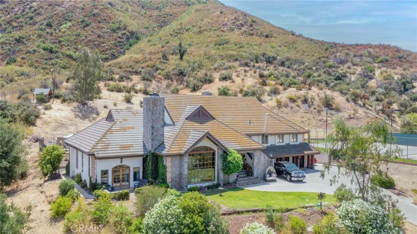 30116 Mulholland, Agoura, California 91301