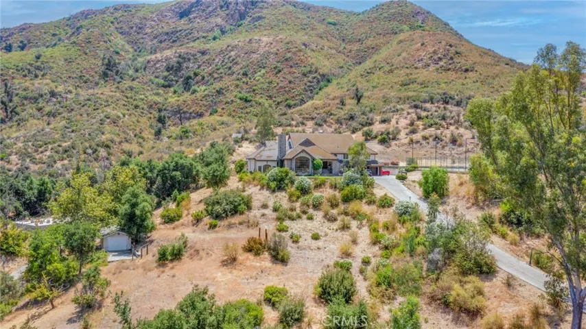 30116 Mulholland, Agoura, California 91301