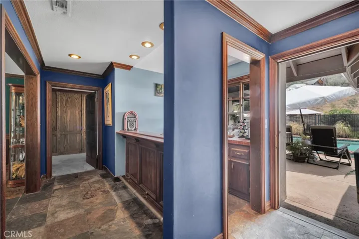 30116 Mulholland, Agoura, California 91301